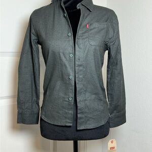 Levi's Forrest Green Button-Up Long sleeve Shirt / BNWT